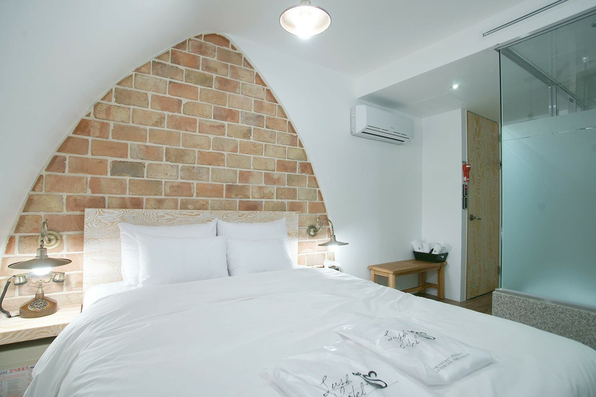 Lush Hotel 首爾 外观 照片